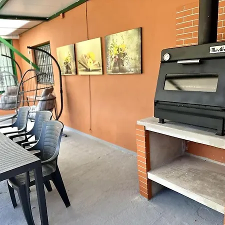 La Casita De Zamorano & Jacuzzi *